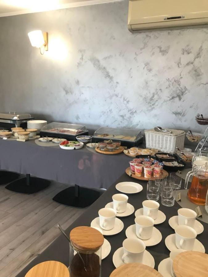 Hotel Astra Tajemniczy Ogrod بوزنان المظهر الخارجي الصورة